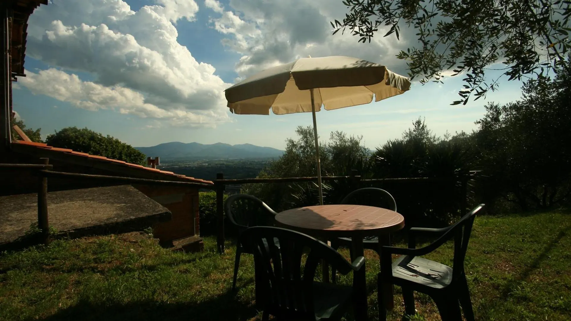 Fattoria Gambaro Di Petrognano Villa Collodi 0*,  Italy